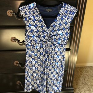 Sleeveless business casual dress